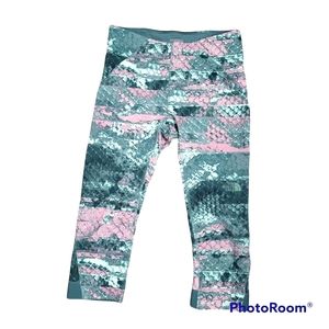 Green and pink North Face capri leggings XS